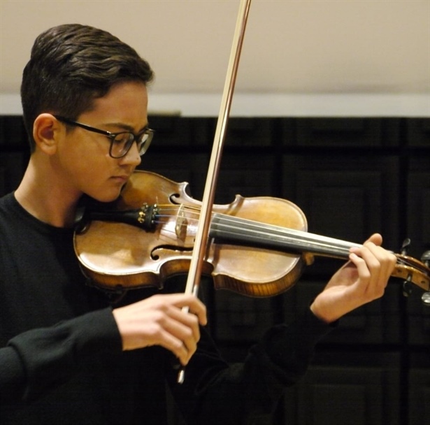 Леонардо Димоски - млад и талентиран виолинист од светски калибар!